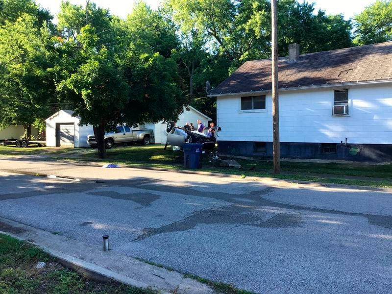 Two killed in early morning car crash
